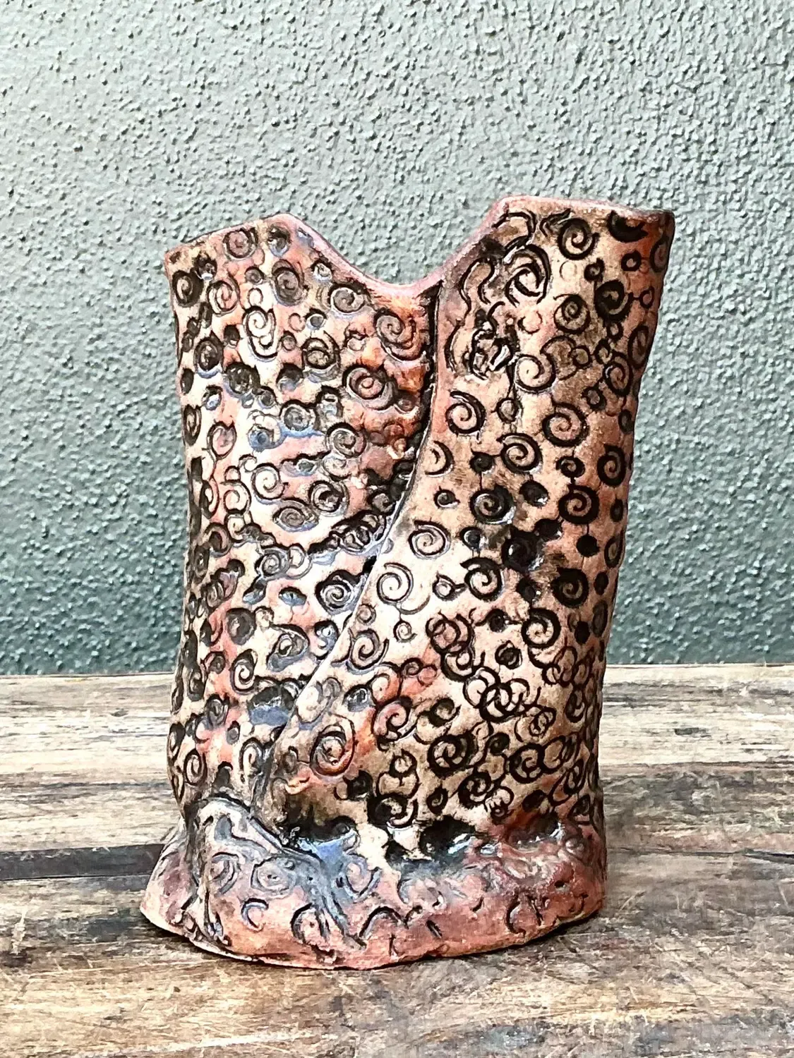 Vintage Aboriginal Studio Pottery Dot Vase — additional photo 3