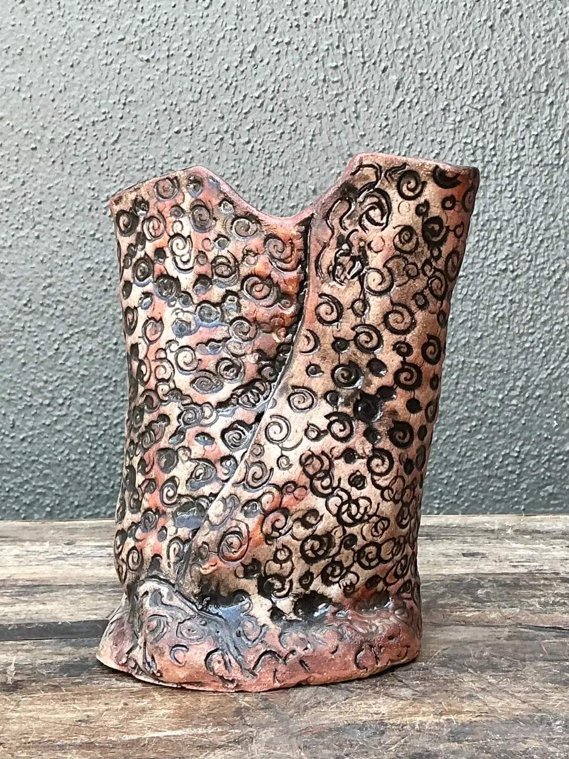 Vintage Aboriginal Studio Pottery Dot Vase — additional photo 4