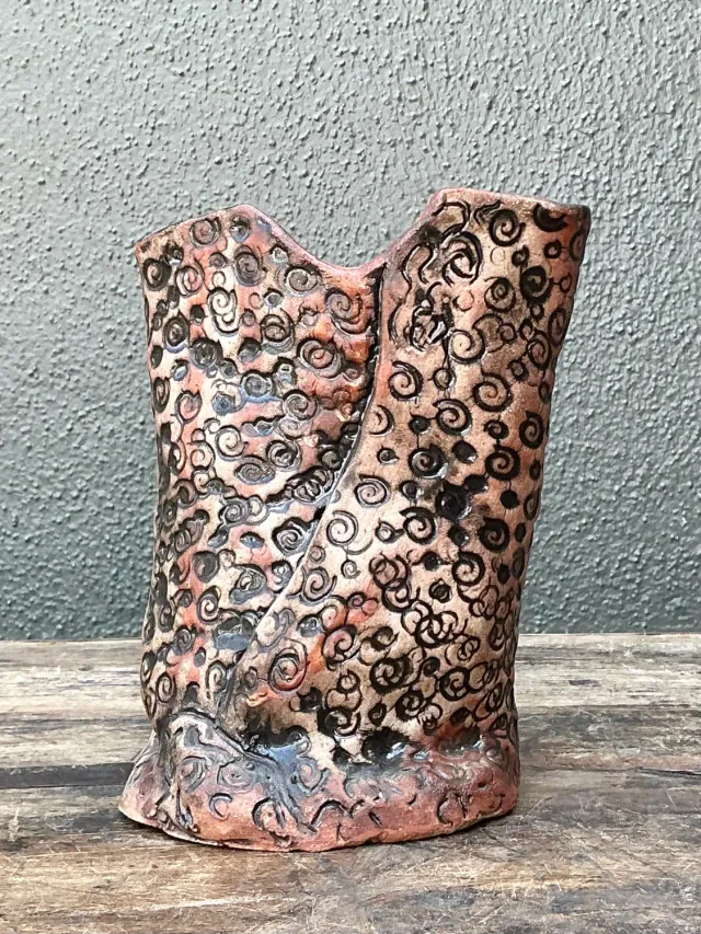 Vintage Aboriginal Studio Pottery Dot Vase — additional photo 4