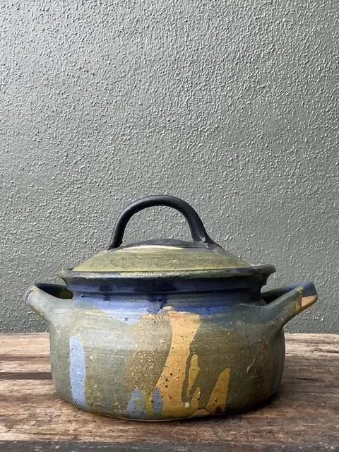 Vintage Aboriginal Studio Pottery Drip Glaze Lidded Bowl — additional photo 3
