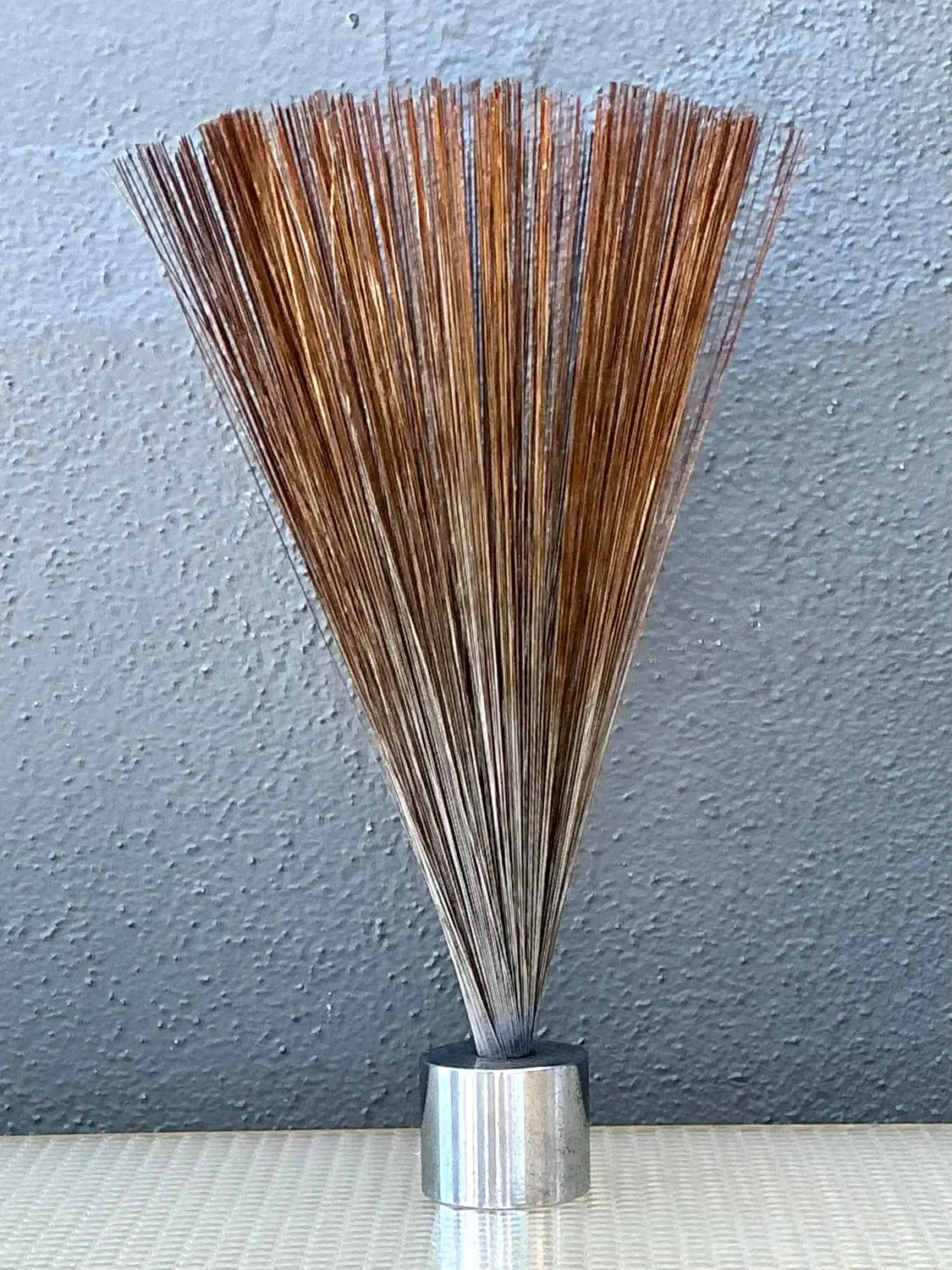 Vintage Abstract Wire Spray Kinetic Sculpture — additional photo 1
