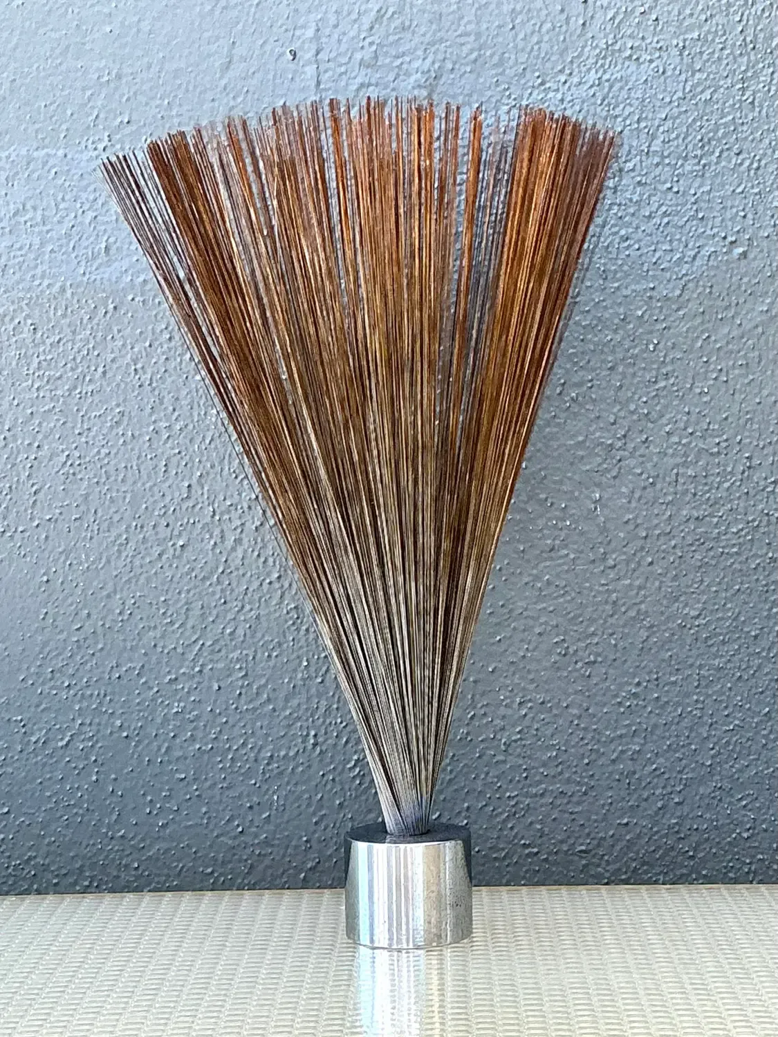 Vintage Abstract Wire Spray Kinetic Sculpture — additional photo 3