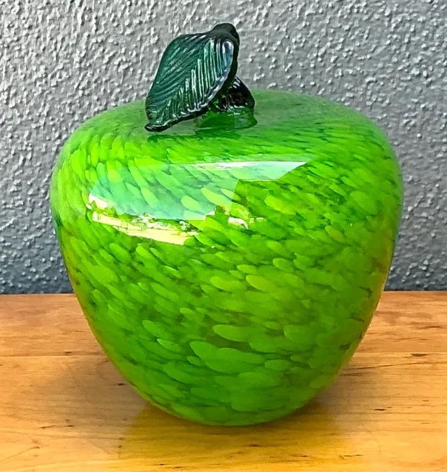 Vintage Art Glass Apple — additional photo 7
