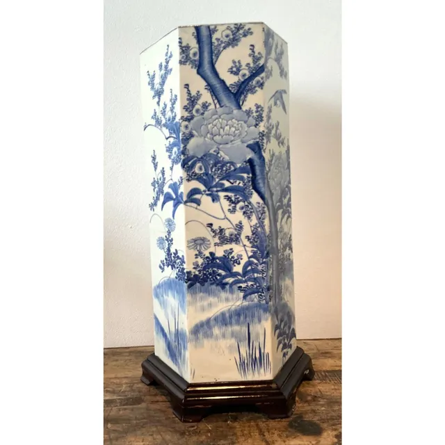 Vintage Asian Blossom Blue and White Umbrella Stand — additional photo 1