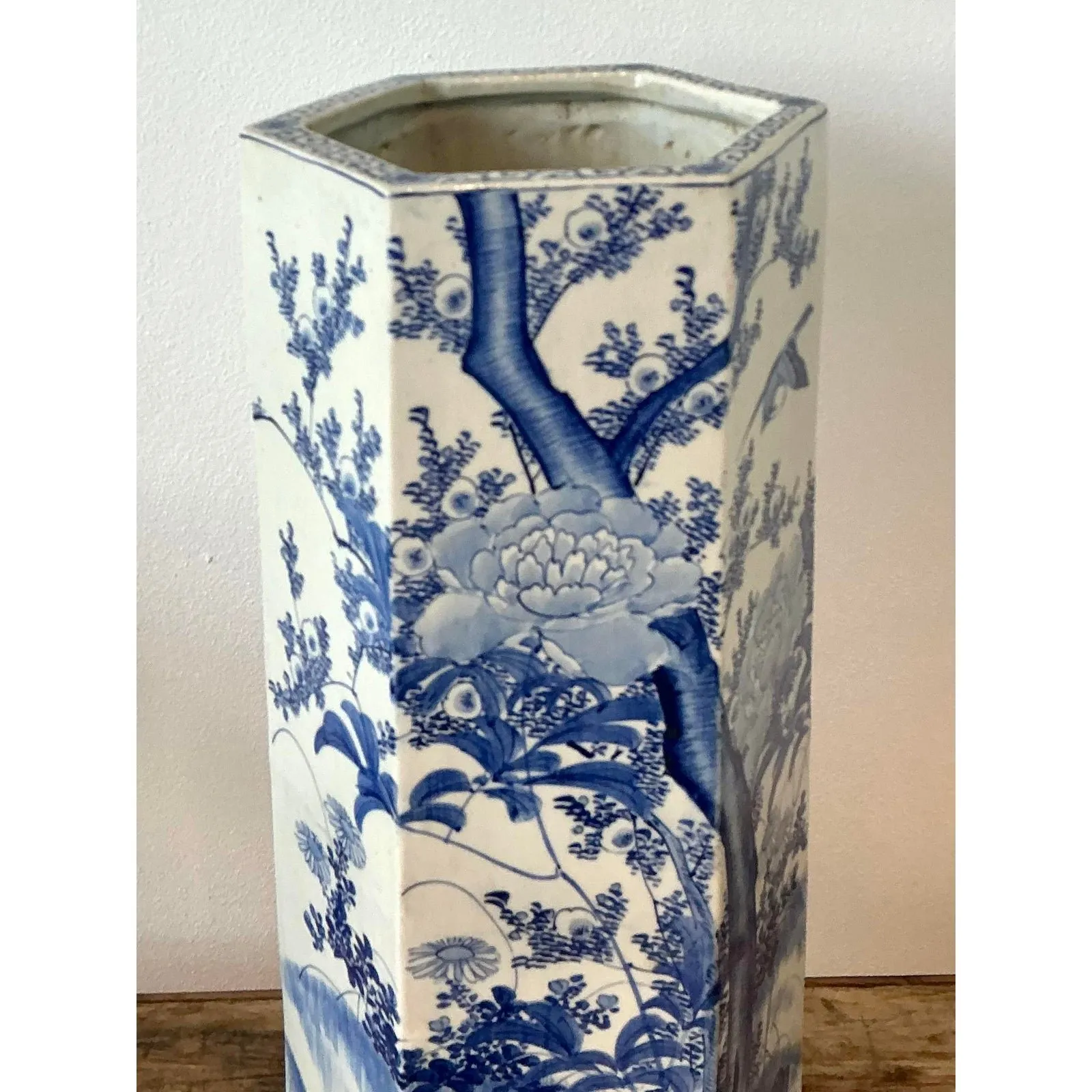 Vintage Asian Blossom Blue and White Umbrella Stand — additional photo 3