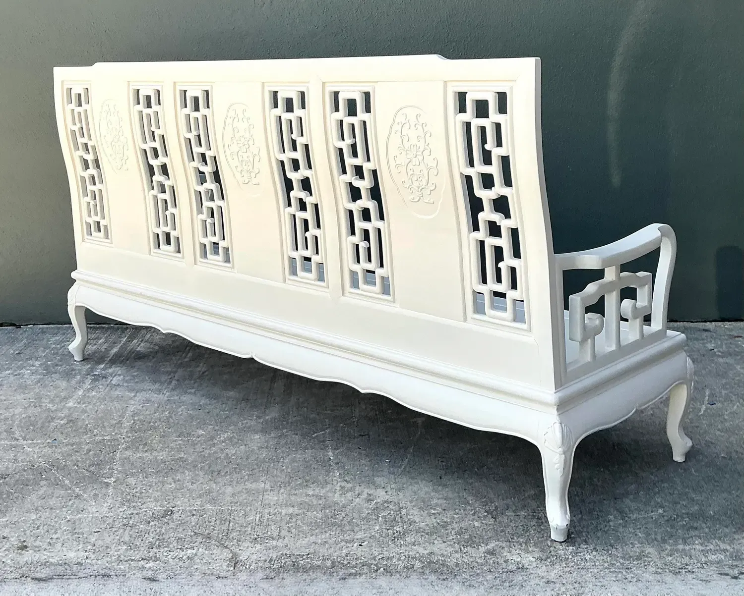 Vintage Asian Chinoiserie Lacquered Sofa — additional photo 7