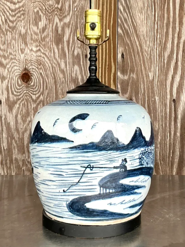 Vintage Asian Crackle Finish Lamp — additional photo 5