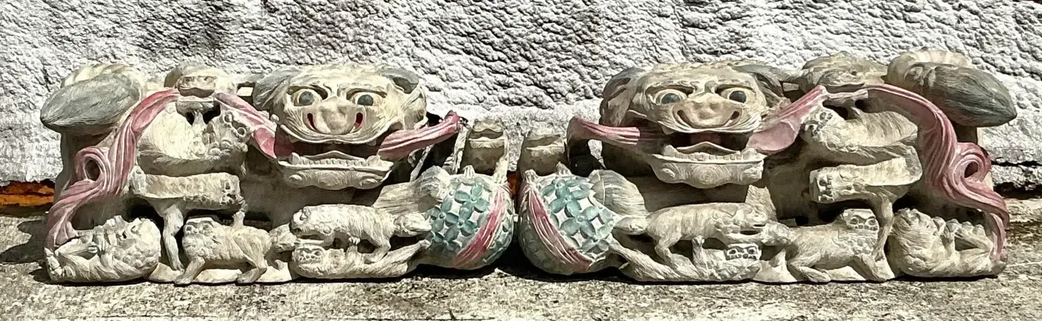 Vintage Asian Hand Carved Foo Dogs - a Pair — additional photo 3