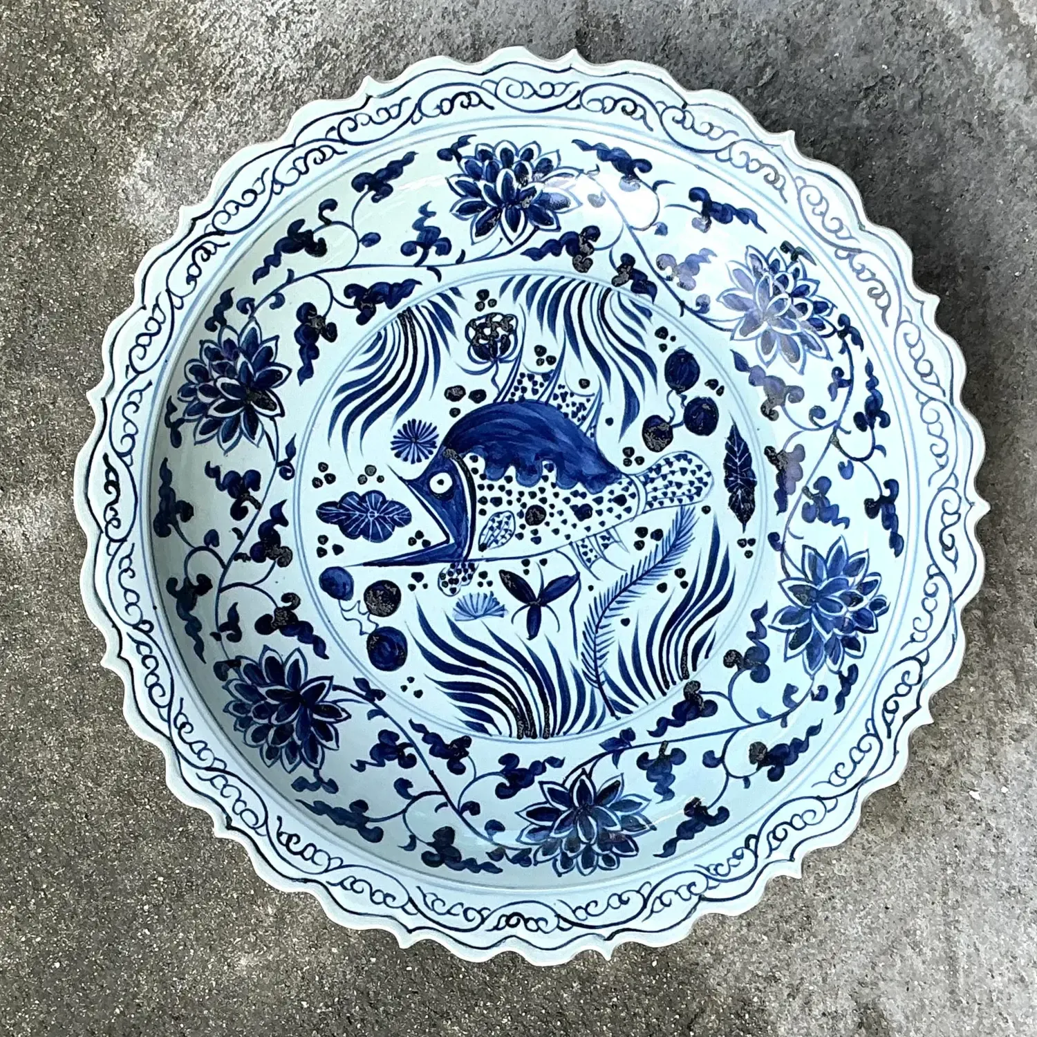 Vintage Asian Monumental Blue and White Platter — additional photo 1