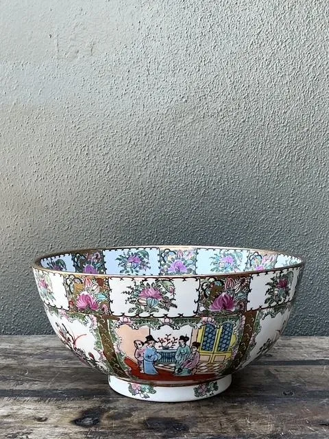 Vintage Asian Rose Famile Centerpiece Bowl — additional photo 4