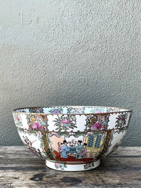 Vintage Asian Rose Famile Centerpiece Bowl — additional photo 5