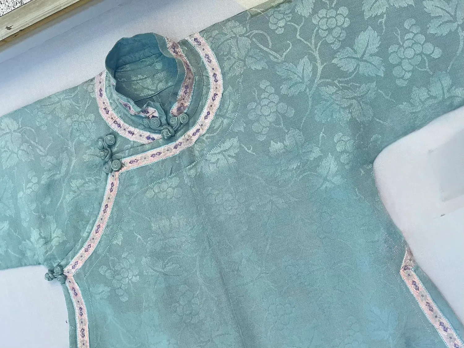 Vintage Asian Shadowbox Silk Lady’s Jacquard Kimono Jacket — additional photo 1