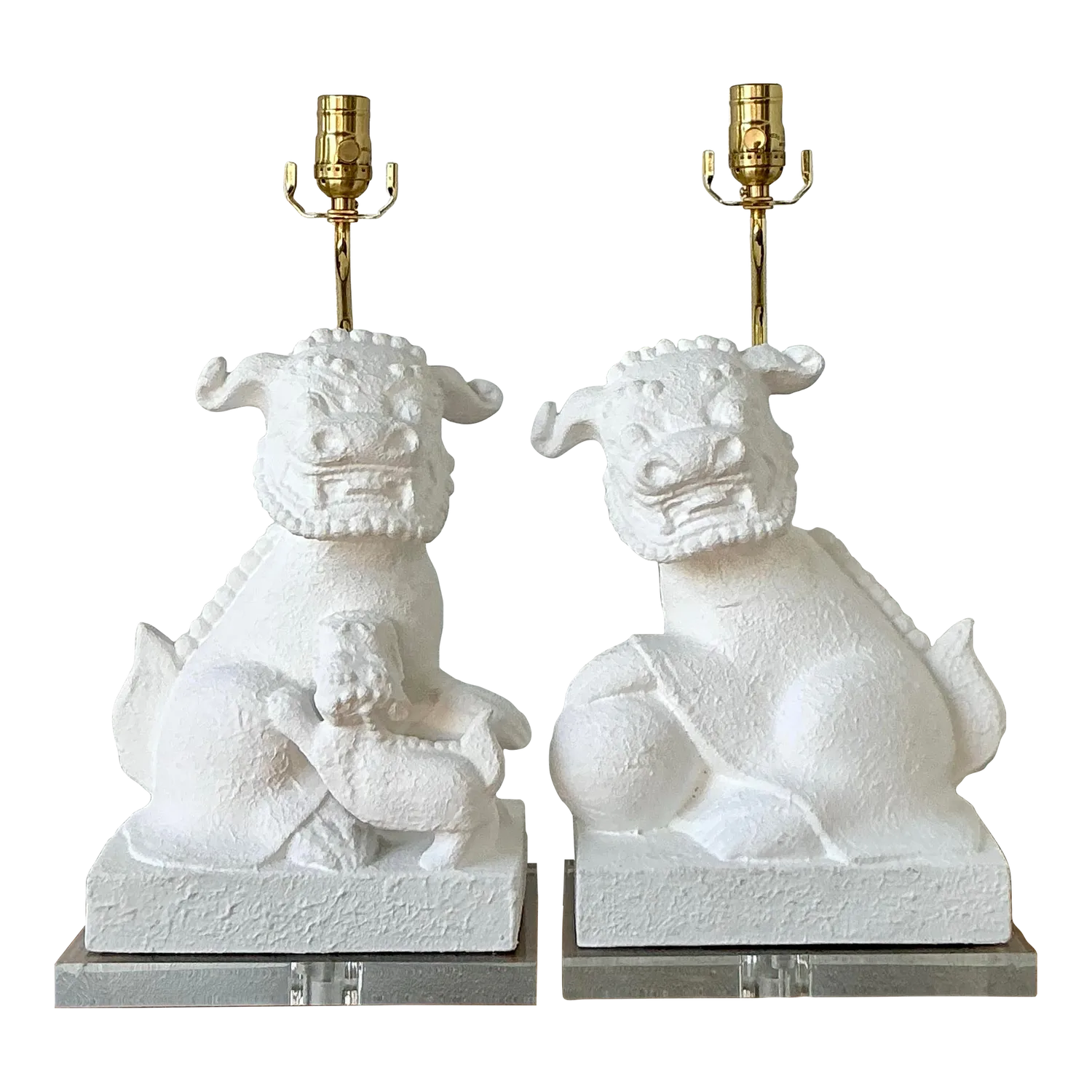 Vintage Asian Textured Foo Dog Lamps - A Pair — additional photo 2