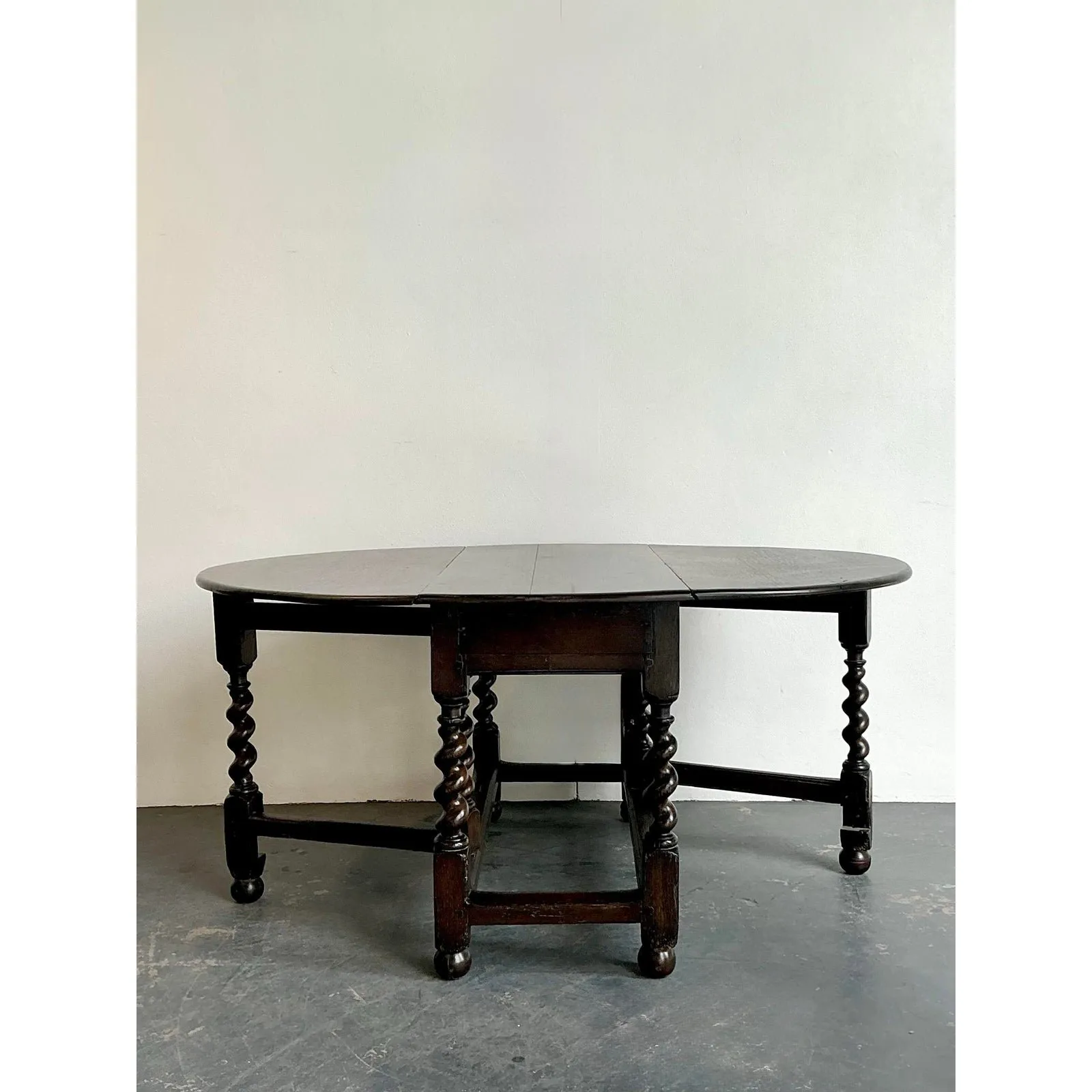 Vintage Barley Twist Gate Leg Table — additional photo 3