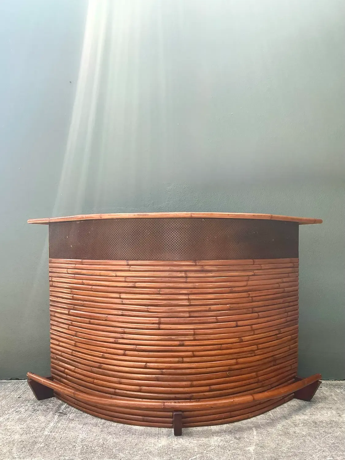 Vintage Bent Rattan Boomerang Dry Bar — additional photo 2