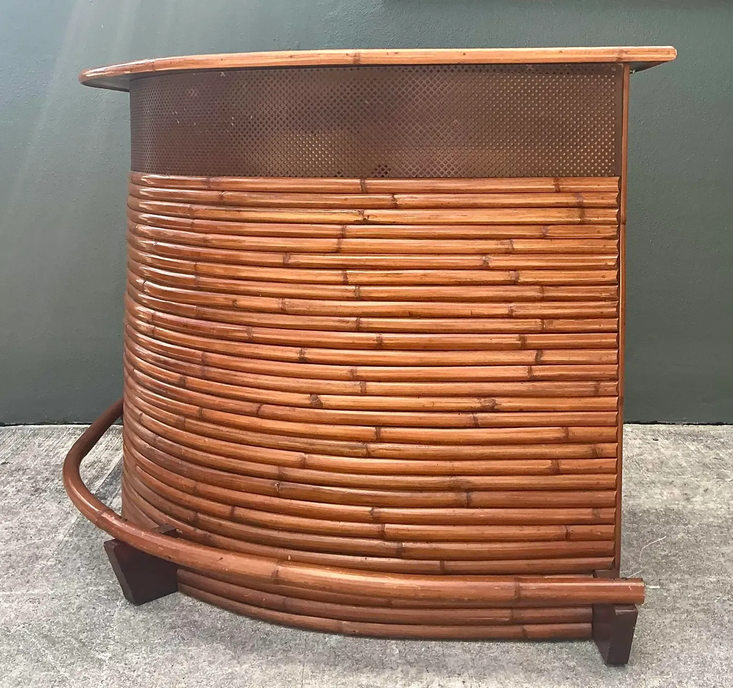 Vintage Bent Rattan Boomerang Dry Bar — additional photo 5
