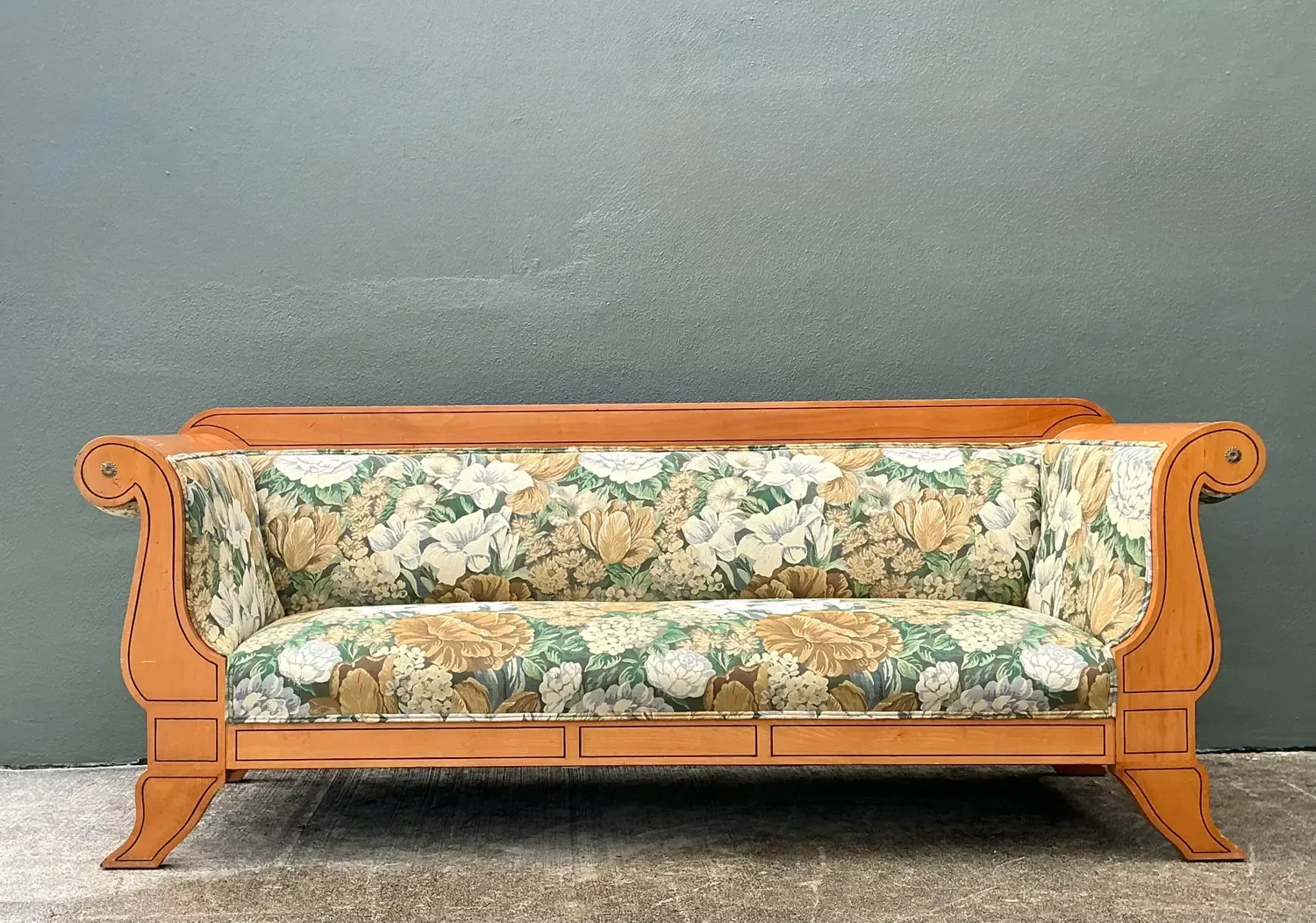 Vintage Biedermeier Sofa in Dorothy Draper Floral Tapestry — additional photo 2