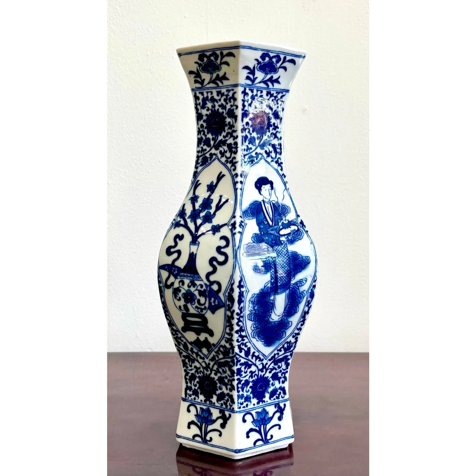 Vintage Blue and White Porcelian Vase — additional photo 5