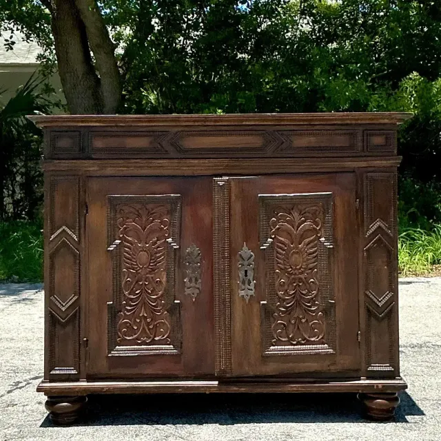 Vintage Boho 18th Century Primitive Cabinet — additional photo 3