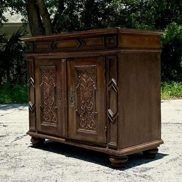 Vintage Boho 18th Century Primitive Cabinet — additional photo 5