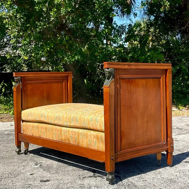 Vintage Boho 19th Century Austrian Walnut Biedermeier Trundle Bed — additional photo 2