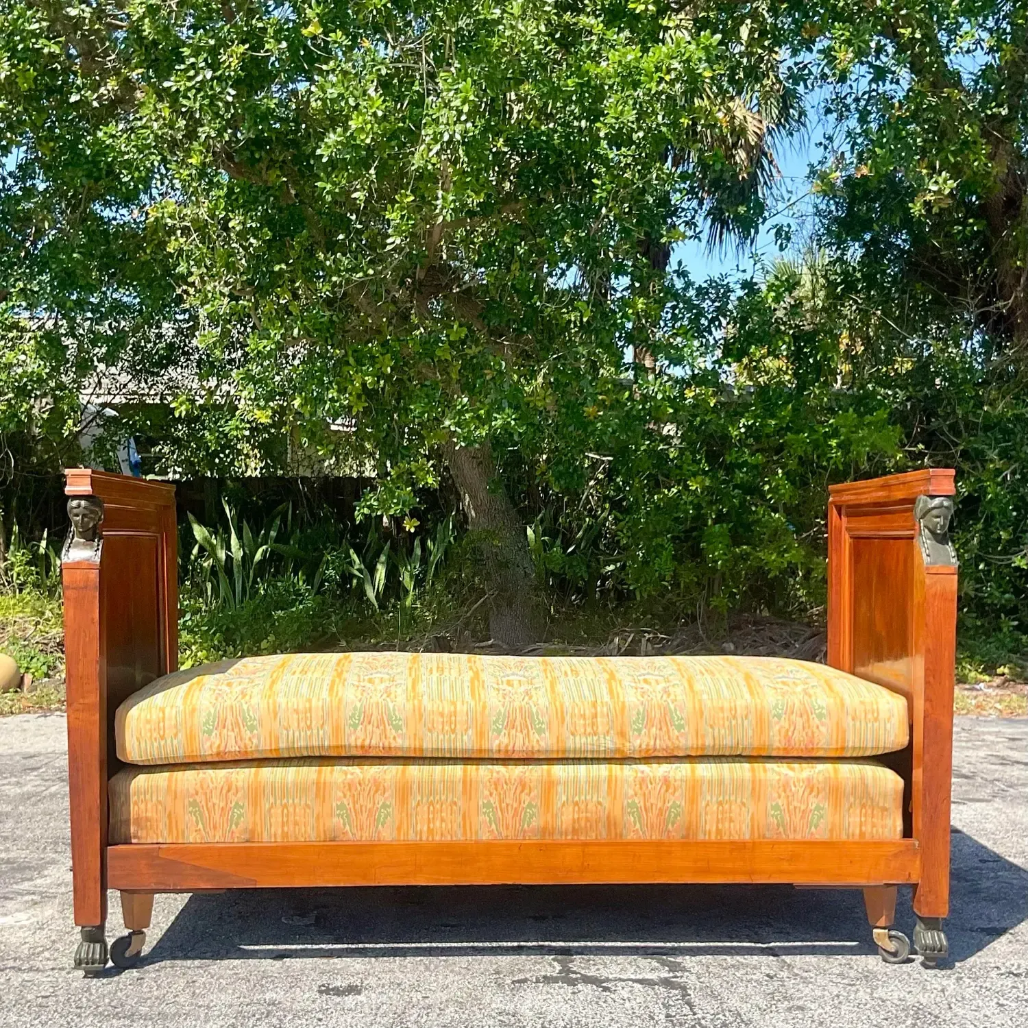 Vintage Boho 19th Century Austrian Walnut Biedermeier Trundle Bed — additional photo 8