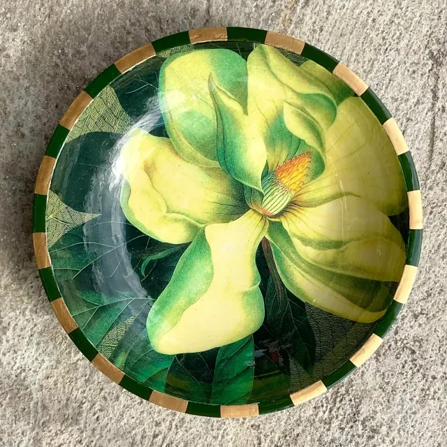 Vintage Boho 80s Lacquered Magnolia Bowl — additional photo 4