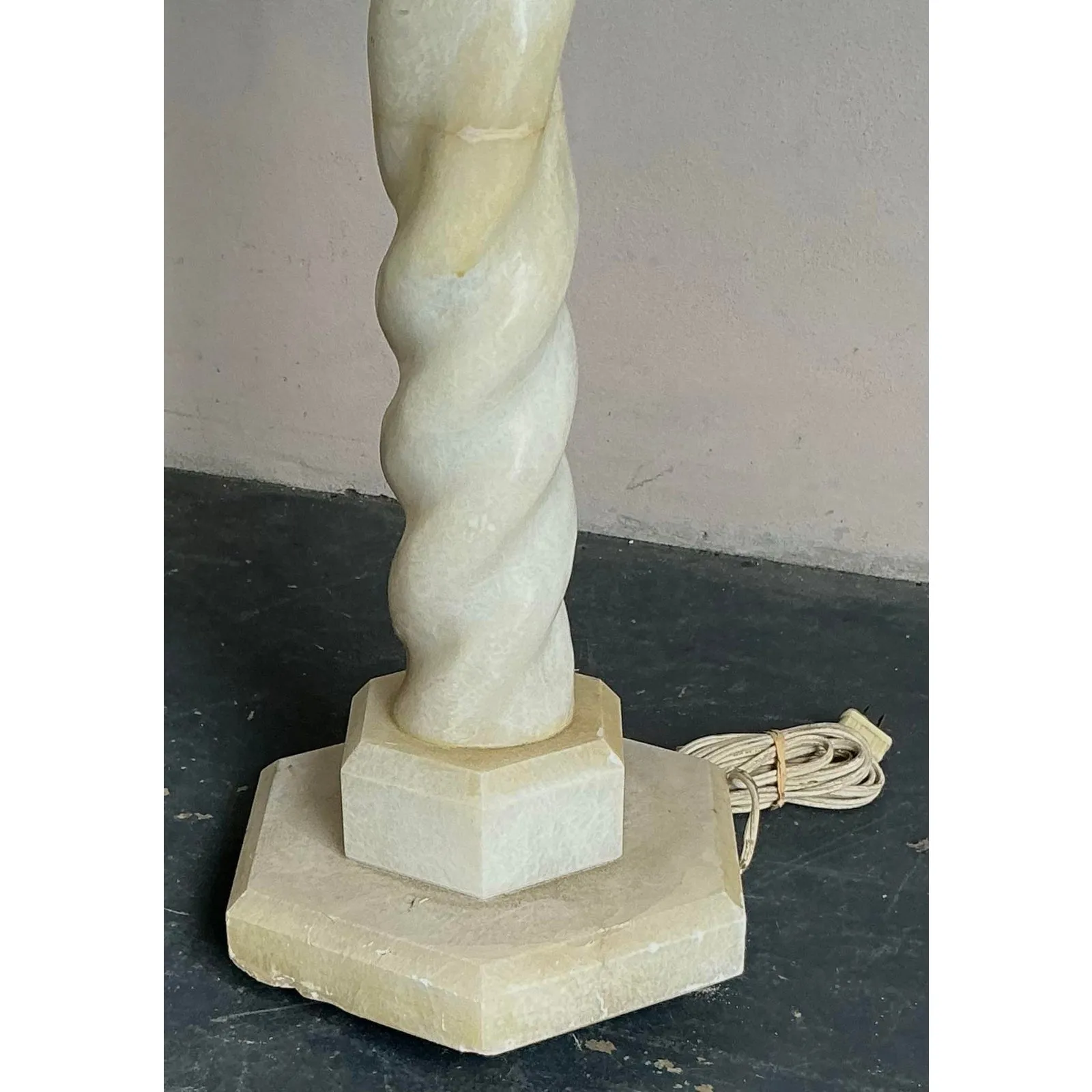 Vintage Boho Alabaster Barley Twist Floor Lamp — additional photo 3