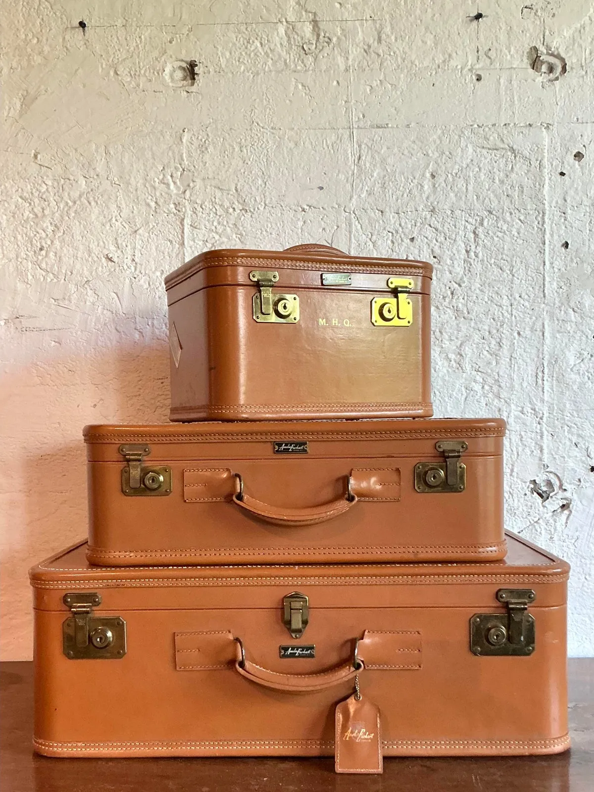 Vintage Boho Amelia Earhart Luggage Set — additional photo 2