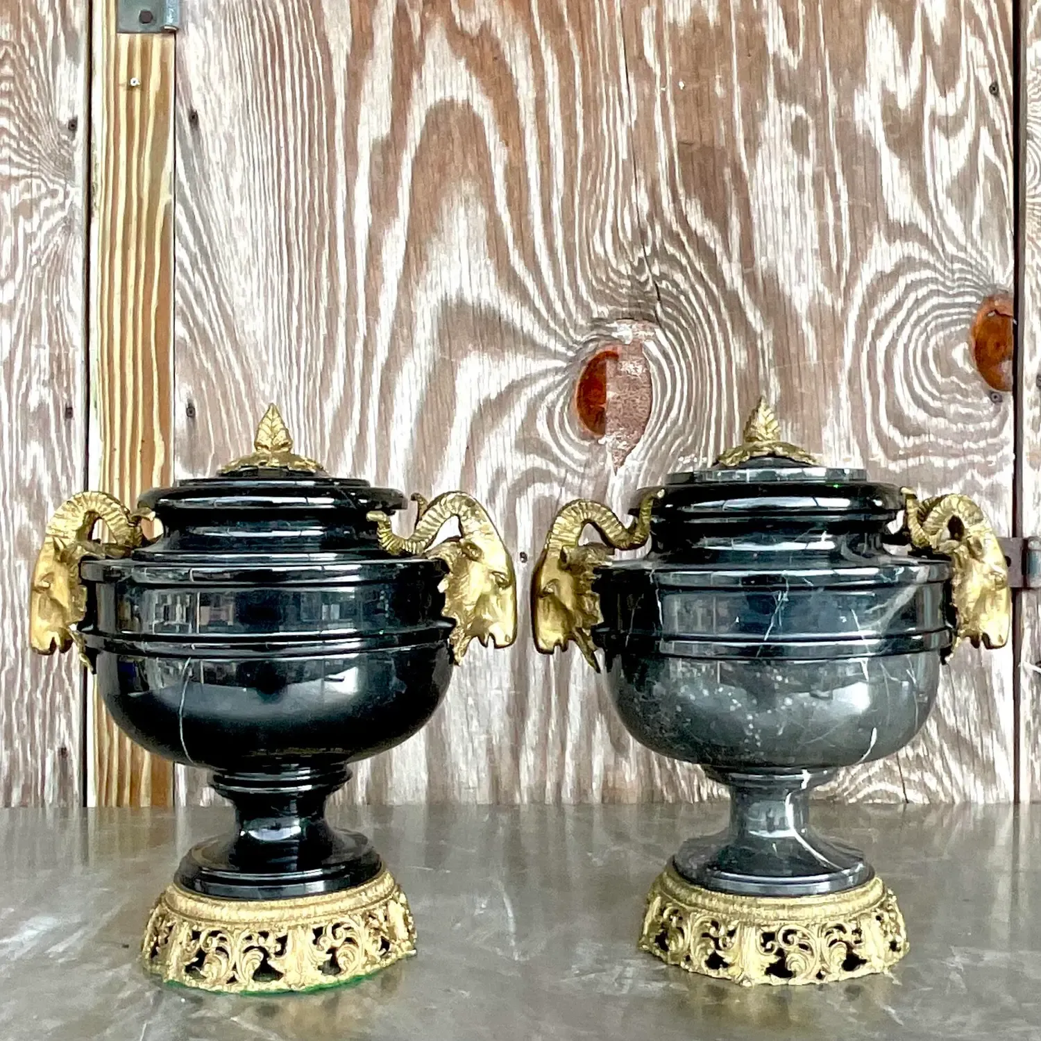 Vintage Boho Black Marble and Brass Ram’s Head Lidded Urns - a Pair — additional photo 5
