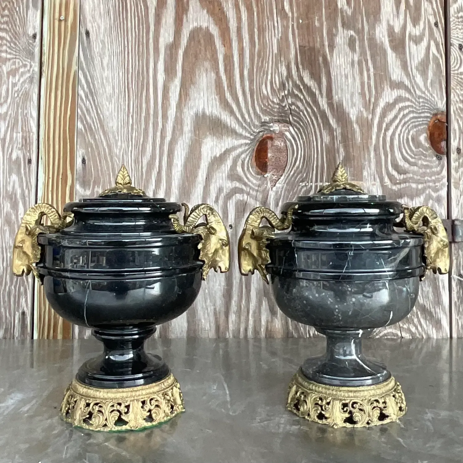 Vintage Boho Black Marble and Brass Ram’s Head Lidded Urns - a Pair — additional photo 6