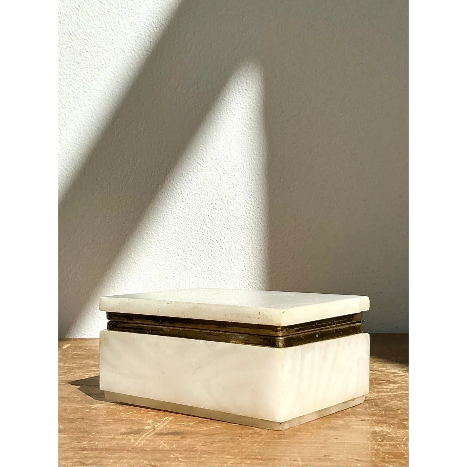 Vintage Boho Brass Trimmed Alabaster Box — additional photo 2