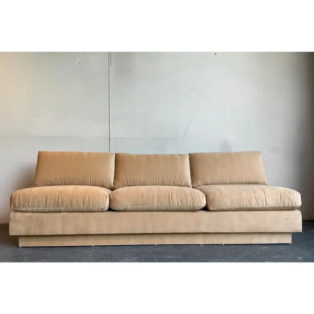 Vintage Boho Camel Slipper Sofa — additional photo 2