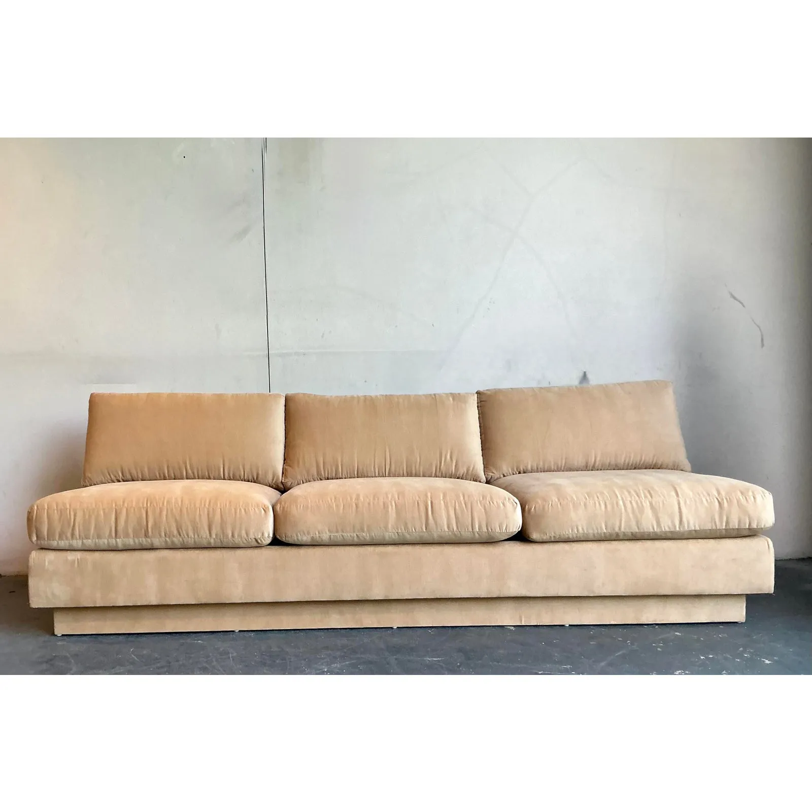Vintage Boho Camel Slipper Sofa — additional photo 6