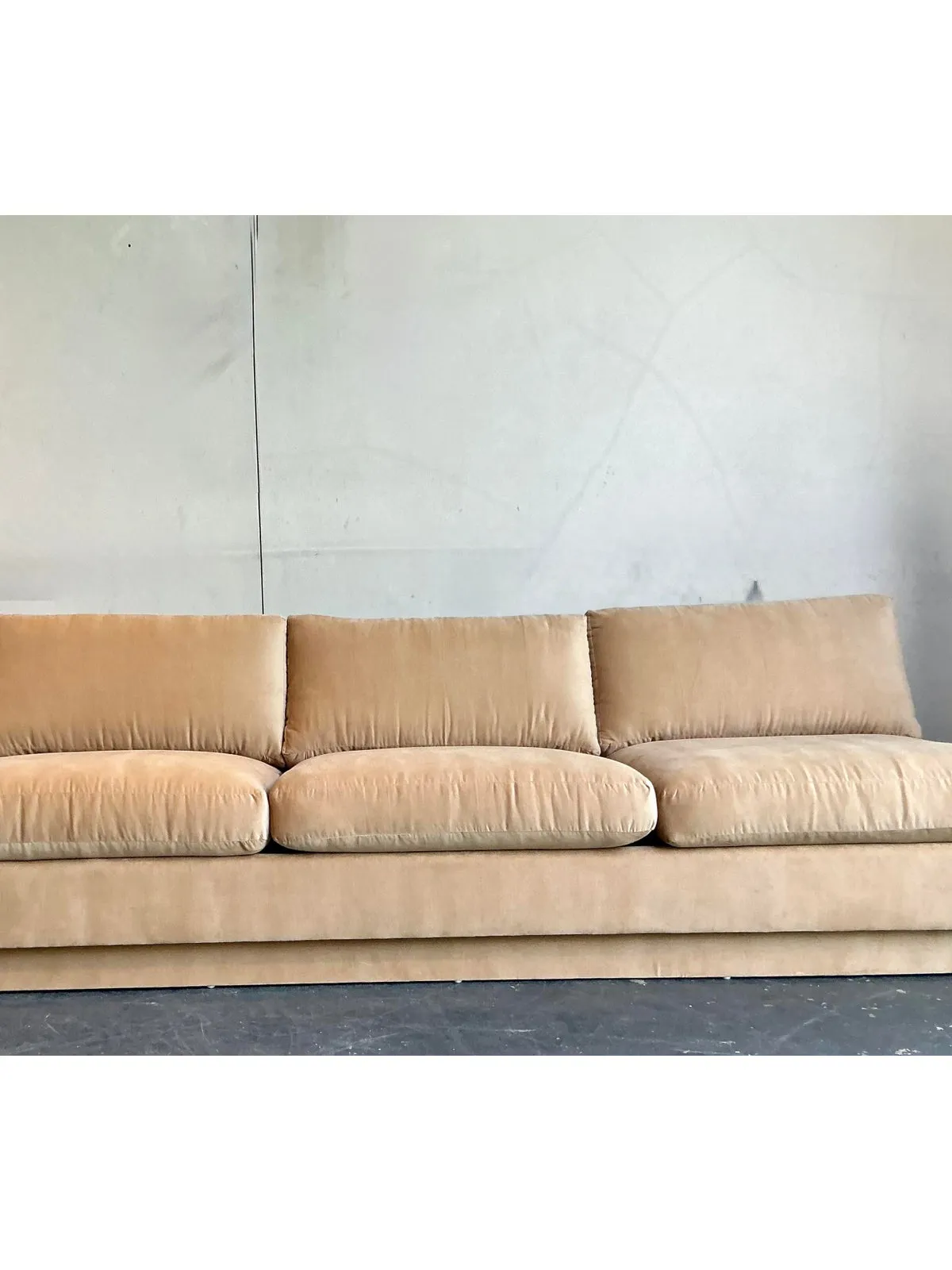 Vintage Boho Camel Slipper Sofa — additional photo 6