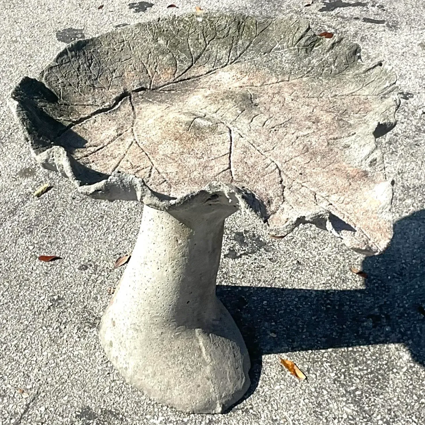 Vintage Boho Cast Cement Leaf Birdbath — additional photo 4