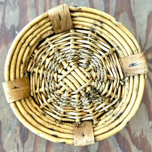 Vintage Boho Coiled Pencil Reed Vase — additional photo 1