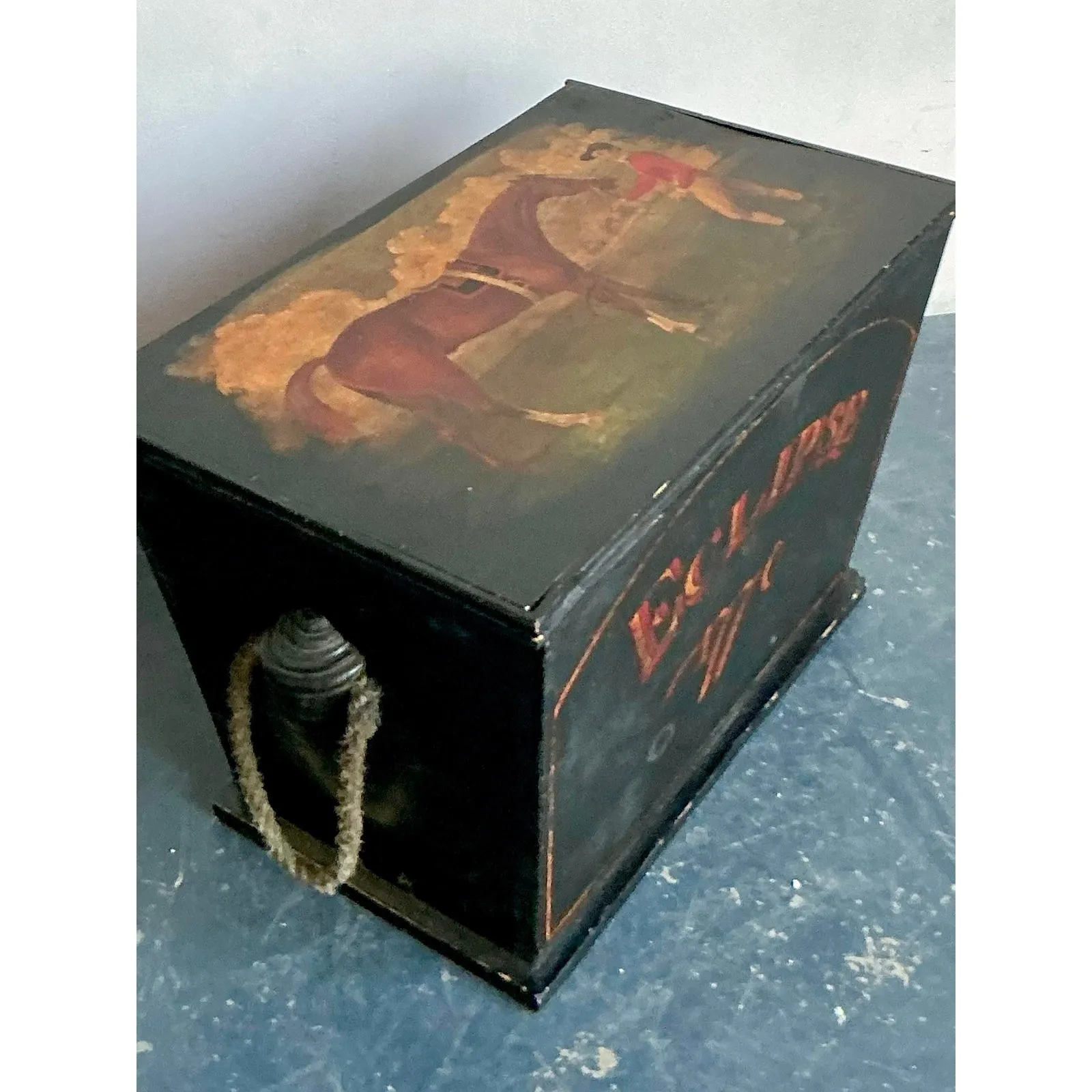 Vintage Boho English Eclipse 770 Wood Trunk — additional photo 1