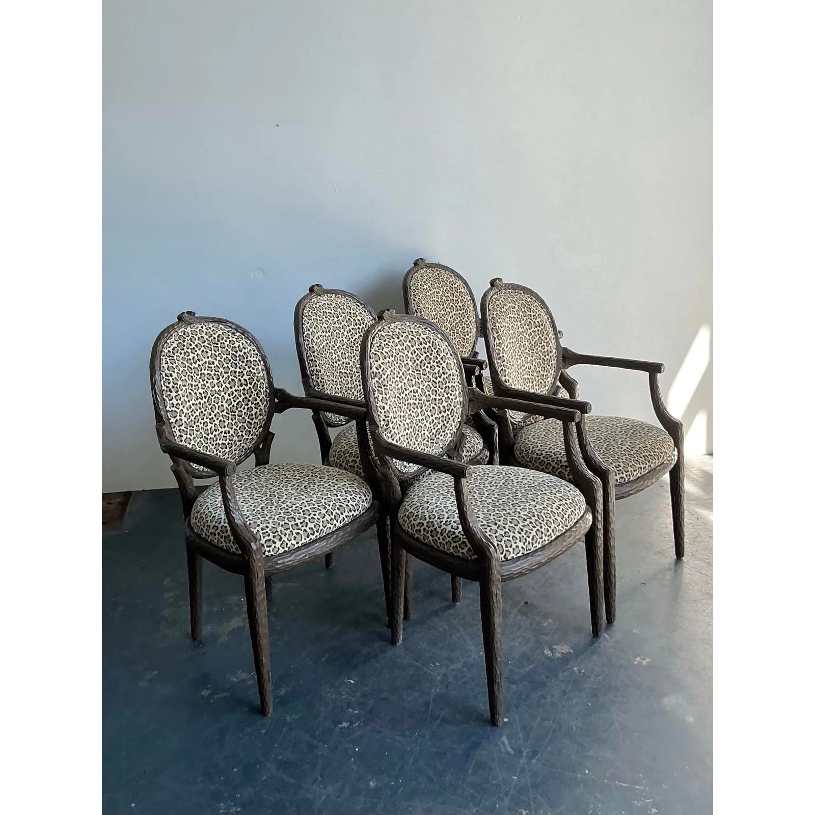 Vintage Boho Faux Bois Leopard Dining Chairs - Set of 5 — additional photo 3