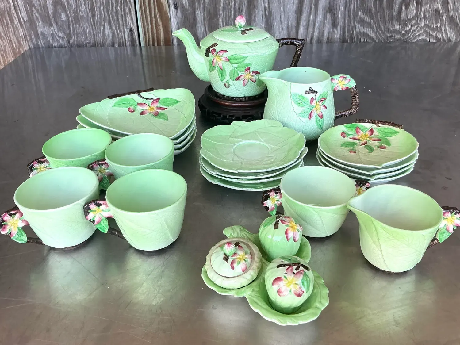 Vintage Boho Floral Carlton Ware Tea Set of 21 — additional photo 4