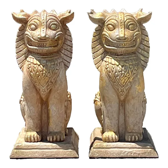 Vintage Boho Gilt Plaster Over Wood Foo Dogs - A Pair — additional photo 1