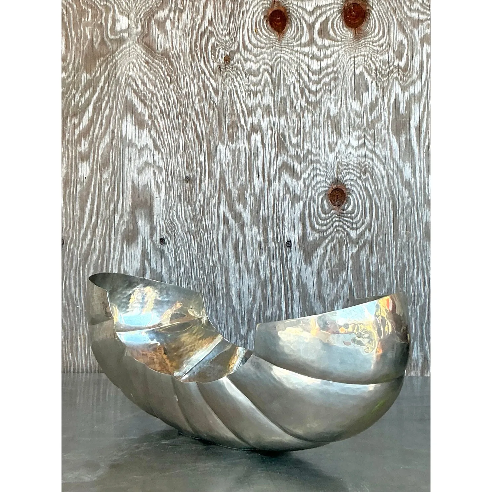Vintage Boho Hammered Metal Victoria Tray — additional photo 3