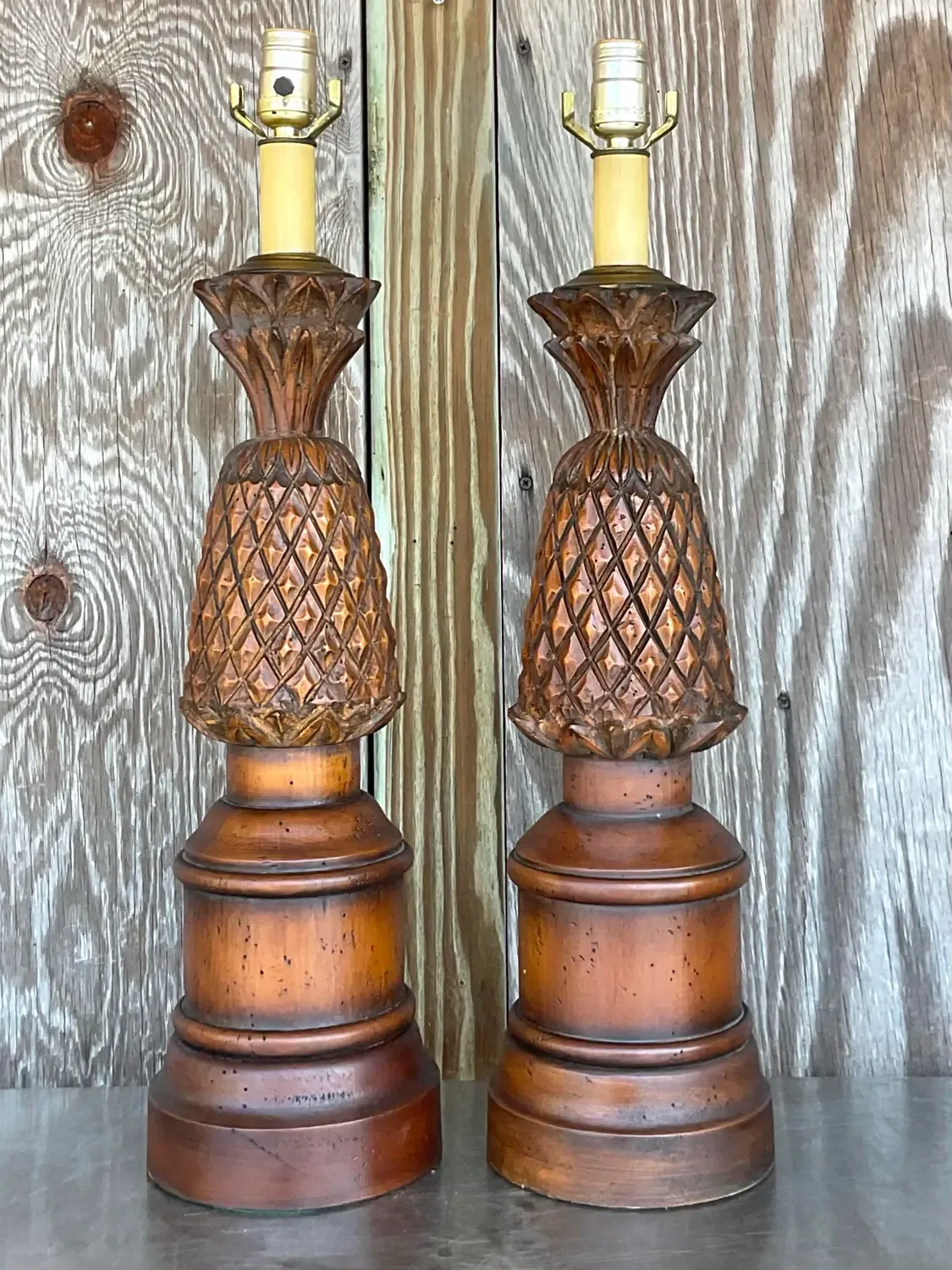 Vintage Boho Hand Carved Pineapple Lamps - a Pair — additional photo 5