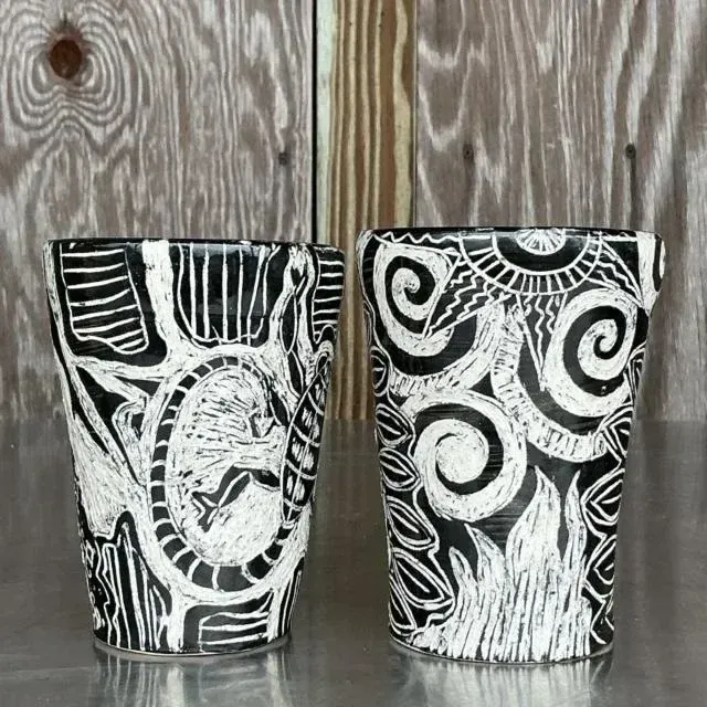 Vintage Boho Hand Painted Studio Pottery Figurative Vases - Set of 2 — additional photo 4
