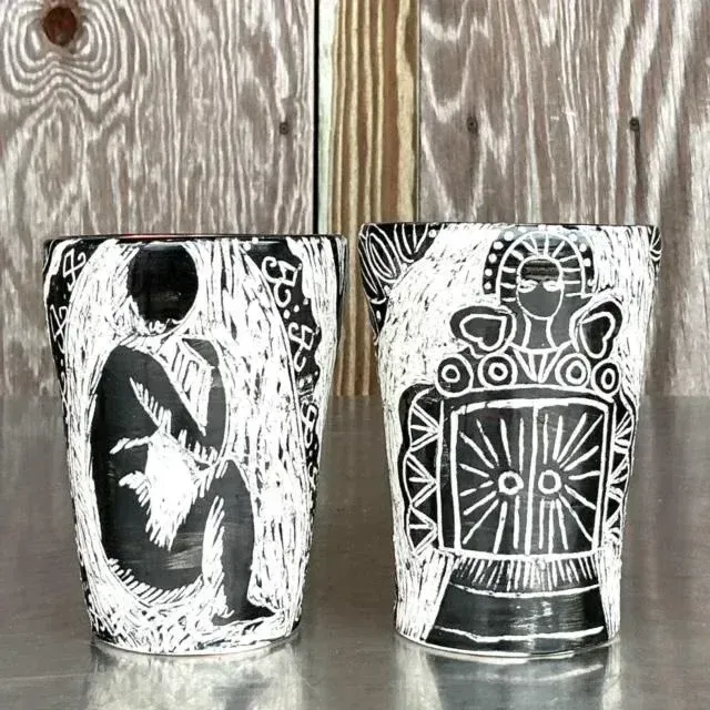 Vintage Boho Hand Painted Studio Pottery Figurative Vases - Set of 2 — additional photo 7