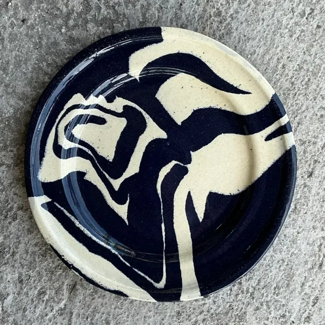 Vintage Boho Hand Painted Studio Pottery Plate — additional photo 4