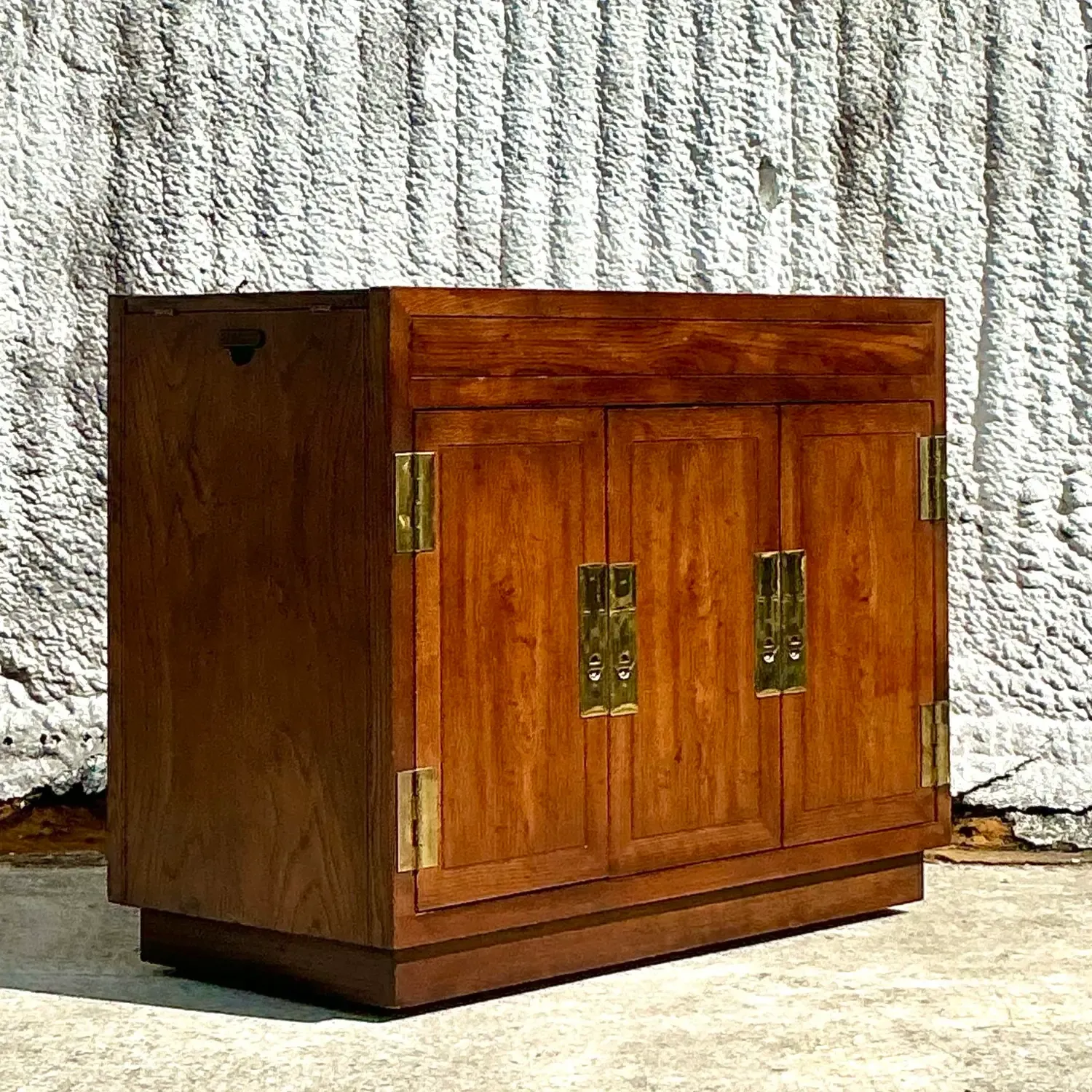 Vintage Boho Henredon Campaign Dry Bar — additional photo 5