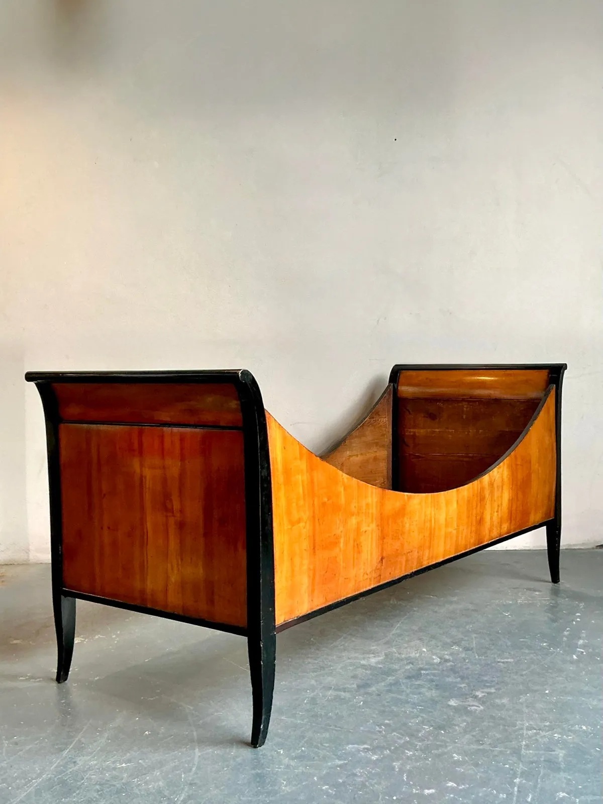 Vintage Boho Italian Day Bed After Biedermeier — additional photo 1