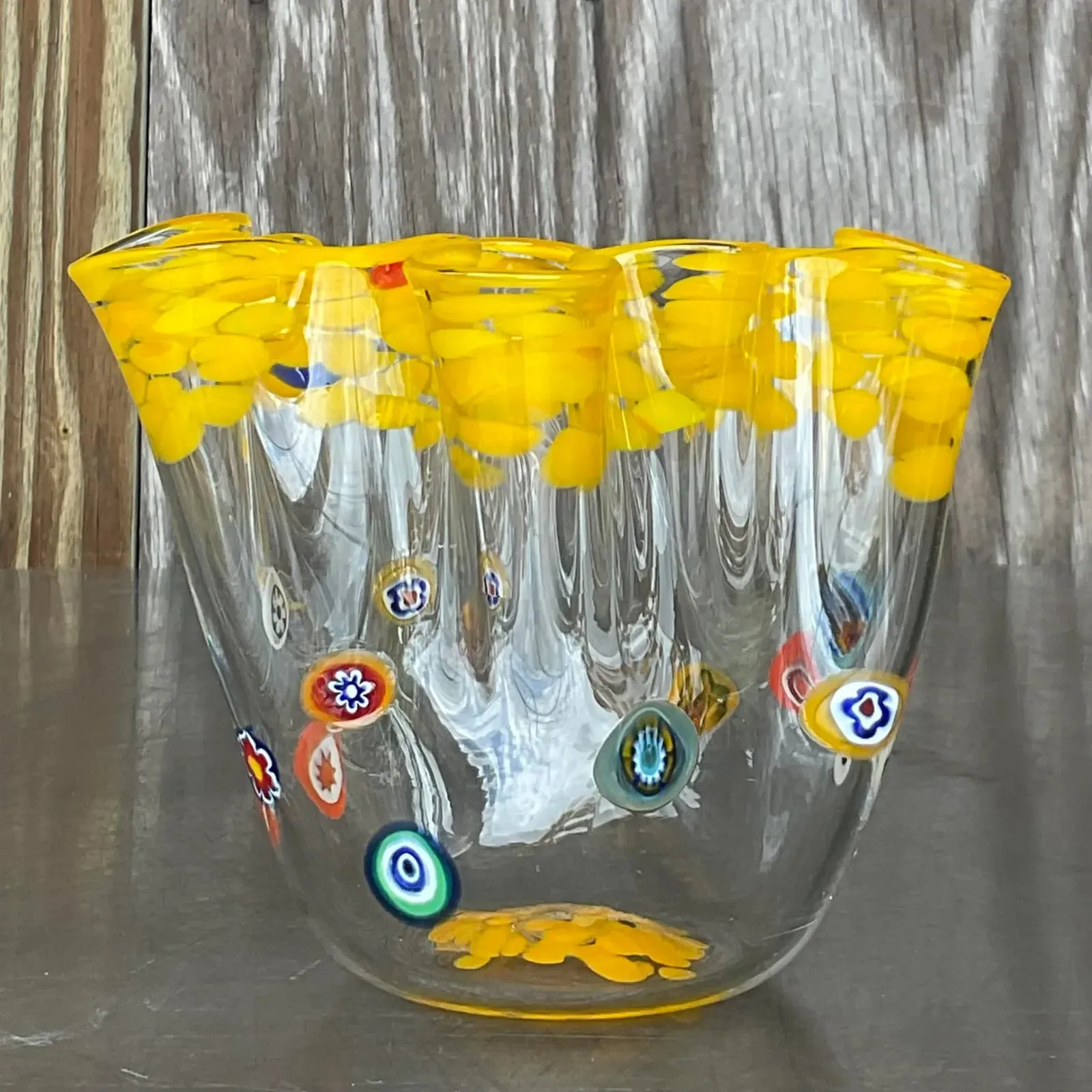 Vintage Boho Italian Ruffle Art Glass Vase — additional photo 3