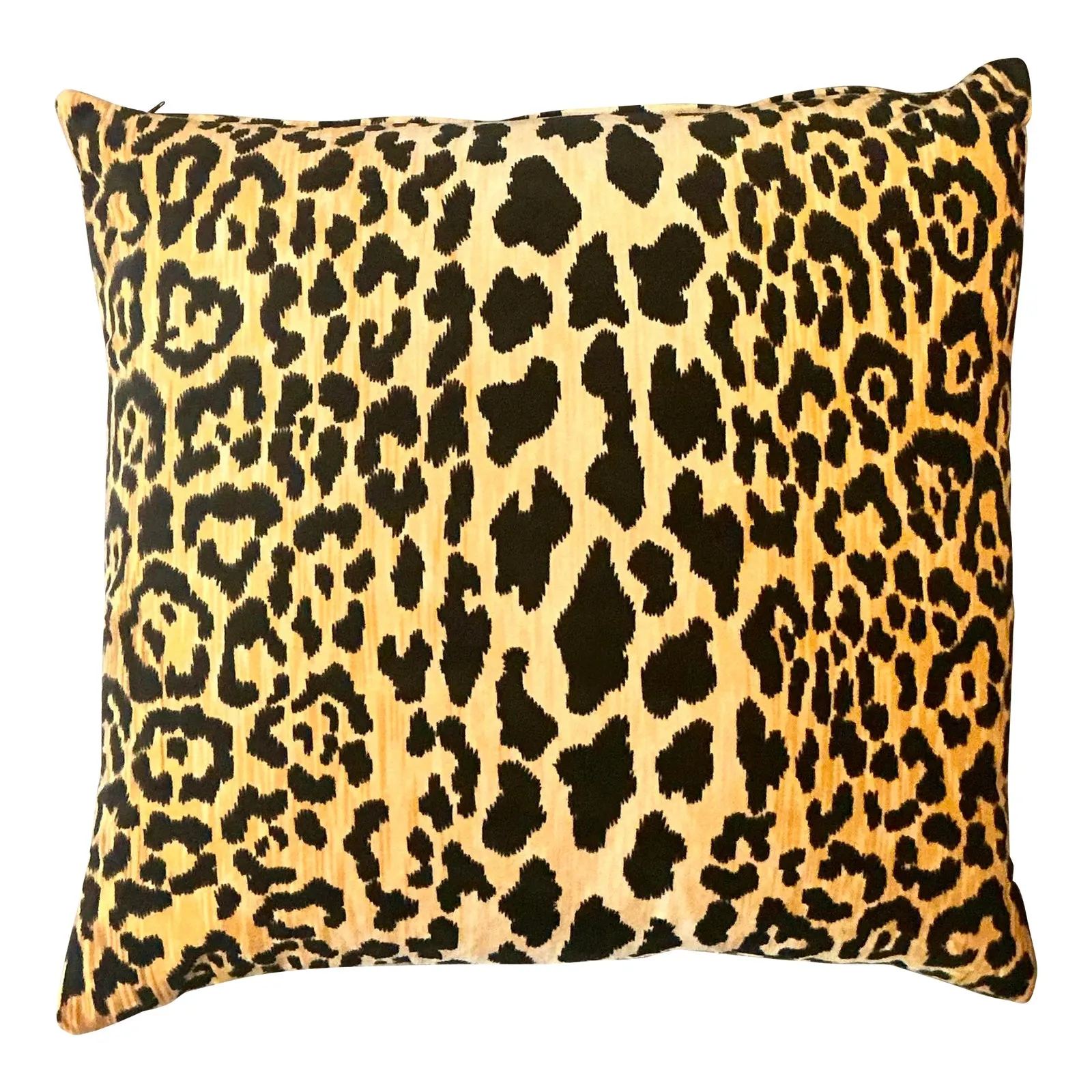 Vintage Boho Leopard Velvet Throw Pillow — additional photo 1